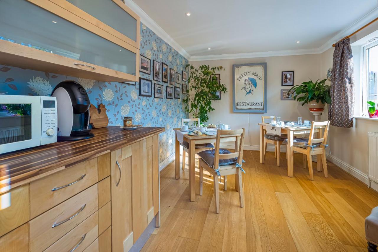 Pretty Maid House B&B Wrotham Buitenkant foto